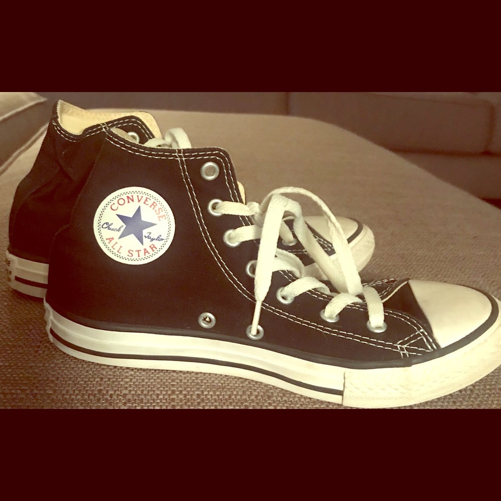 Kids Converse size 3 black